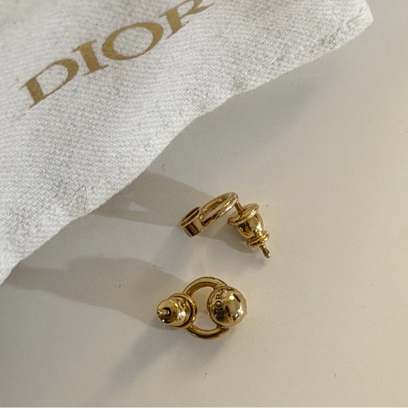 Dior Small Gold Everyday Earrings